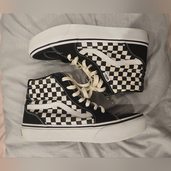 Vans Black and‎ White Checkered Sneakers - Picture 3 of 7